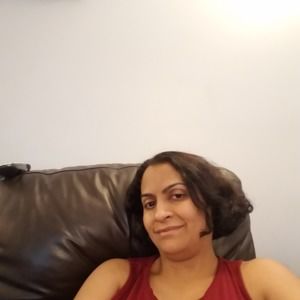 Meet your Posher, Beatriz